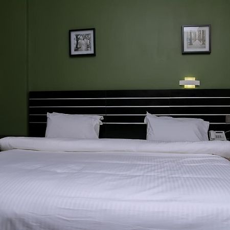 Albertville Luxury Rooms Ilesa Exterior foto