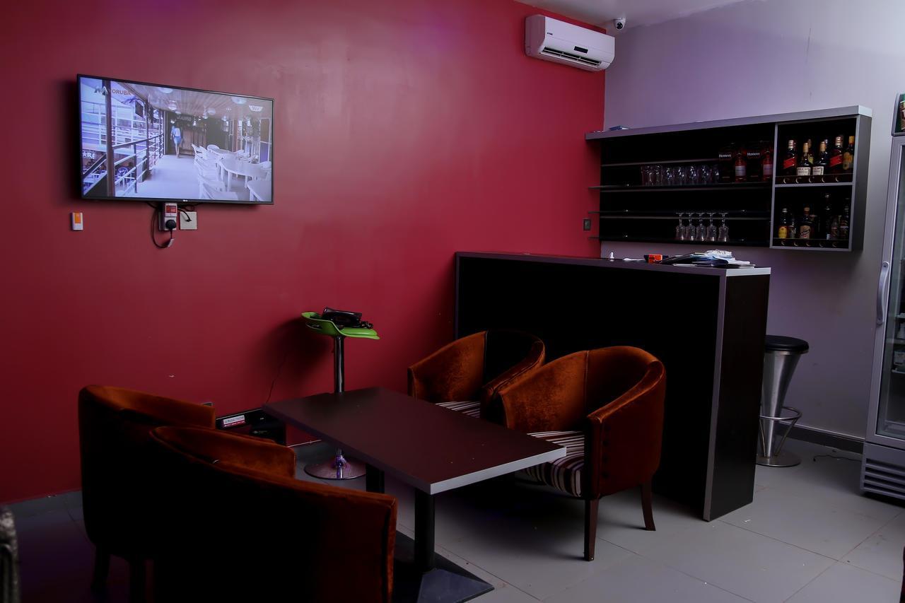 Albertville Luxury Rooms Ilesa Exterior foto